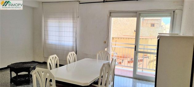 Foto 2 de Pis en venda a Casco Urbano de 2 habitacions amb terrassa i ascensor