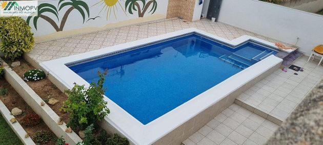 Foto 2 de Chalet en venta en Costa Norte de 6 habitaciones con terraza y piscina