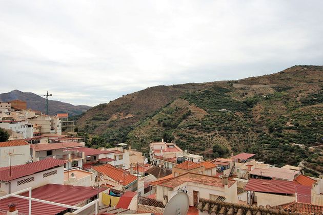 Foto 2 de Venta de casa en Otívar de 4 habitaciones con terraza y balcón