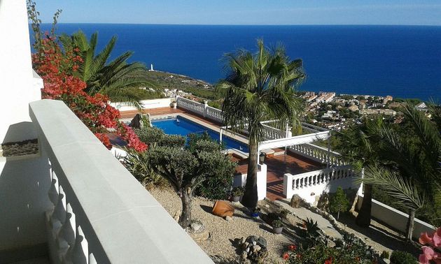 Foto 1 de Casa en venda a Alcossebre de 8 habitacions amb terrassa i piscina