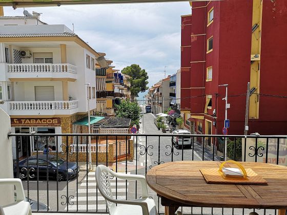 Foto 1 de Venta de dúplex en avenida De València de 3 habitaciones con terraza y aire acondicionado