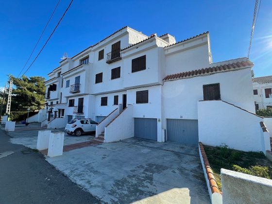 Foto 1 de Àtic en venda a calle Del Canaret de 2 habitacions amb terrassa i piscina