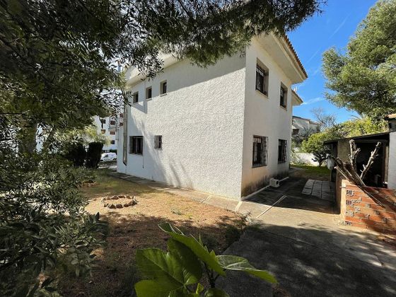 Foto 2 de Casa en venda a Alcossebre de 6 habitacions amb terrassa i garatge