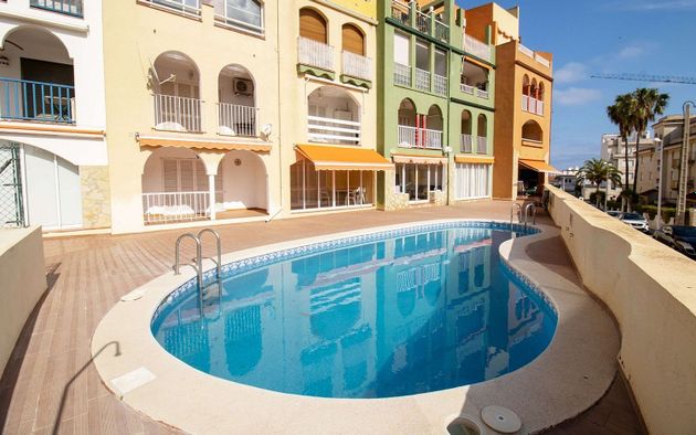Foto 1 de Àtic en venda a calle Na Violant D'hongria de 2 habitacions amb terrassa i piscina