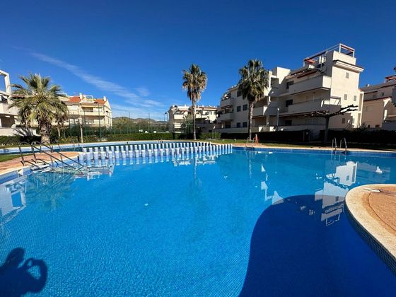 Foto 2 de Pis en venda a calle Xaloc de 3 habitacions amb terrassa i piscina