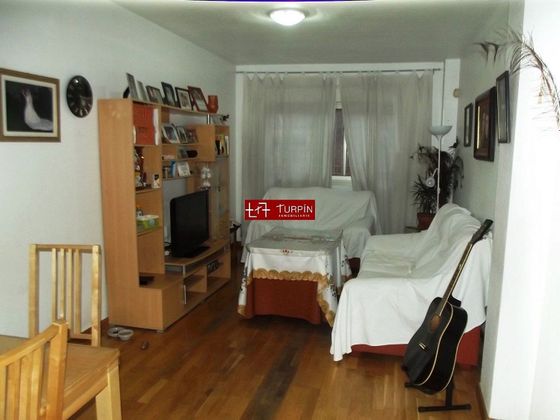 Foto 2 de Venta de piso en Juan Carlos I de 3 habitaciones con garaje y aire acondicionado
