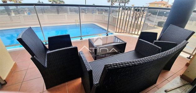 Foto 2 de Pis en venda a Guardamar de 3 habitacions amb terrassa i piscina