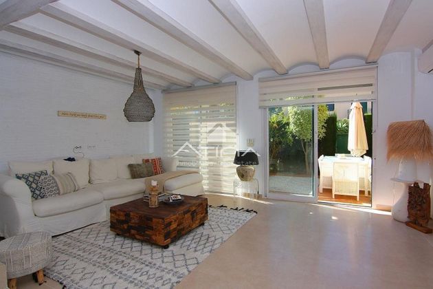 Foto 2 de Venta de casa en Arenal de 4 habitaciones con terraza y piscina