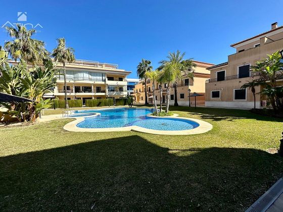 Foto 1 de Venta de casa en Arenal de 5 habitaciones con terraza y piscina