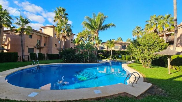 Foto 1 de Pis en venda a Arenal de 1 habitació amb terrassa i piscina