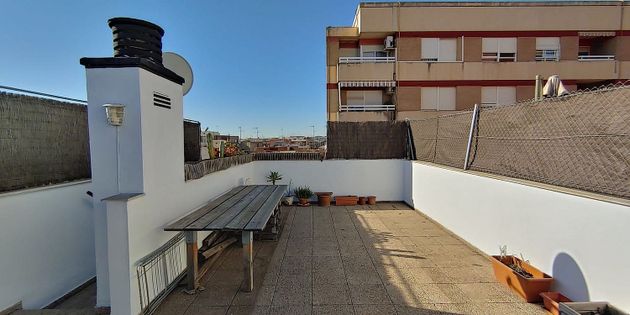 Foto 1 de Ático en venta en calle Toledo de 2 habitaciones con terraza y garaje