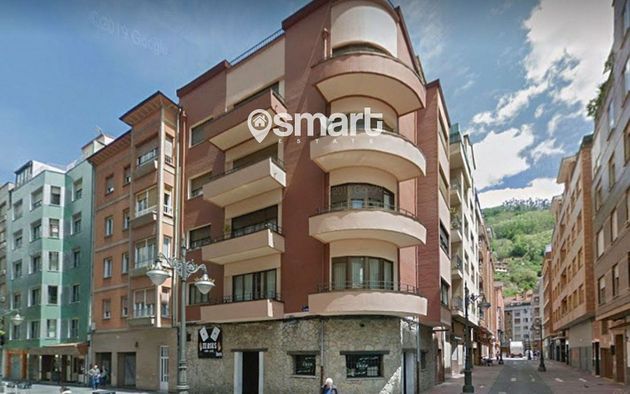 Foto 1 de Àtic en venda a calle Covadonga de 2 habitacions amb terrassa