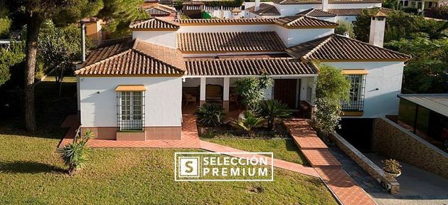 Foto 1 de Xalet en venda a Aljaraque de 6 habitacions amb terrassa i garatge