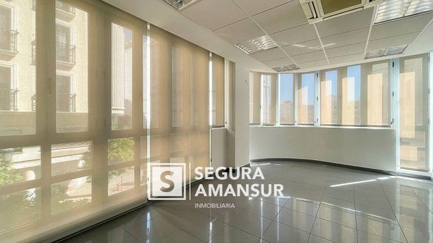 Foto 1 de Oficina en lloguer a Centro - Huelva de 290 m²