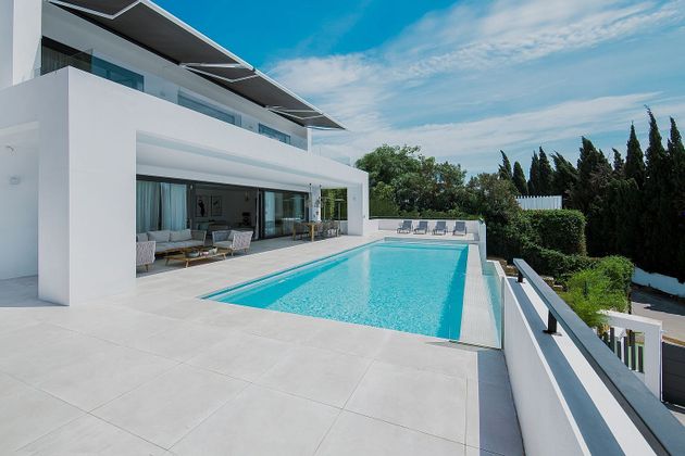 Foto 2 de Xalet en venda a Santa Úrsula de 6 habitacions amb terrassa i piscina