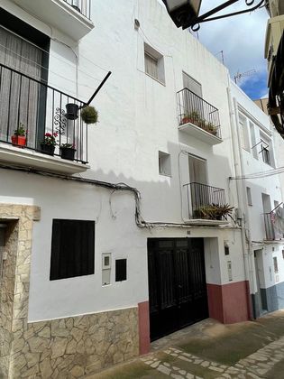 Foto 2 de Casa rural en venta en calle Médico Nebot de 6 habitaciones con terraza y garaje