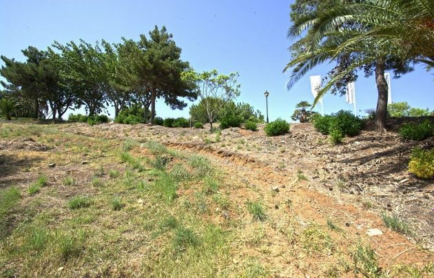 Foto 1 de Venta de terreno en Calahonda de 825 m²