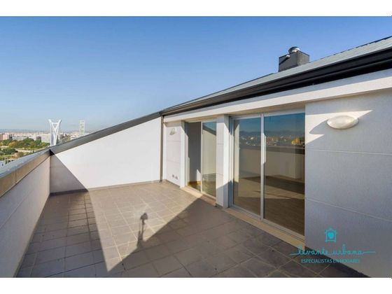 Foto 1 de Àtic en venda a paseo De Morella de 4 habitacions amb terrassa i garatge