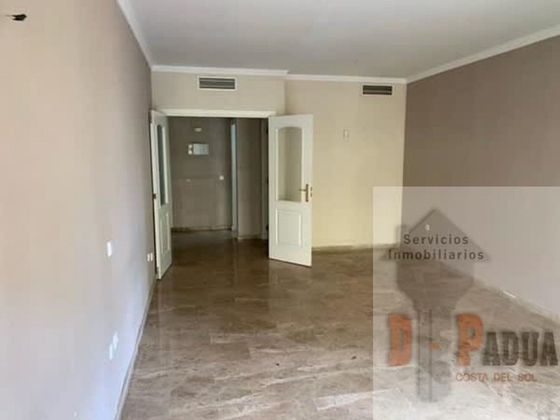 Foto 2 de Piso en venta en Nueva Alcántara de 3 habitaciones con piscina y garaje