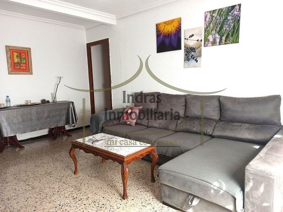 Foto 1 de Piso en venta en El Olivar - La Magdalena de 3 habitaciones con terraza y calefacción