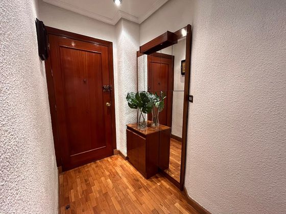 Foto 2 de Alquiler de piso en El Carmen de 4 habitaciones con muebles y aire acondicionado