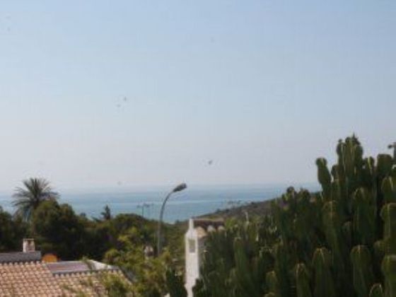 Foto 2 de Chalet en venta en Costa sur de 3 habitaciones con terraza y piscina