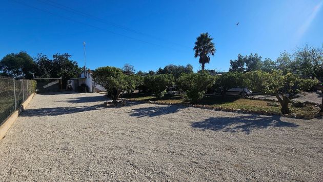 Foto 2 de Casa rural en venda a Las Atalayas - Urmi - Cerro Mar de 5 habitacions amb terrassa i piscina