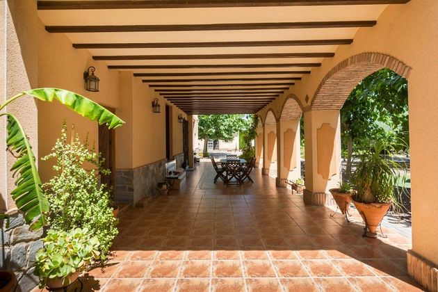 Foto 2 de Chalet en venta en Alcantarilla de 6 habitaciones con terraza y jardín
