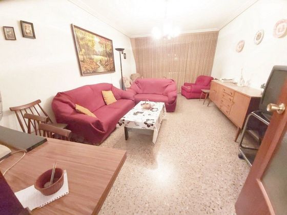 Foto 2 de Venta de piso en Cariñena - Carinyena de 3 habitaciones con terraza