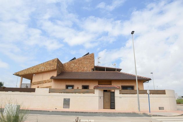 Foto 2 de Xalet en venda a Santiago de la Ribera de 4 habitacions amb terrassa i piscina