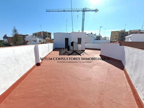 Foto 1 de Pis en venda a Las Huertas - San Pablo de 3 habitacions amb terrassa i balcó