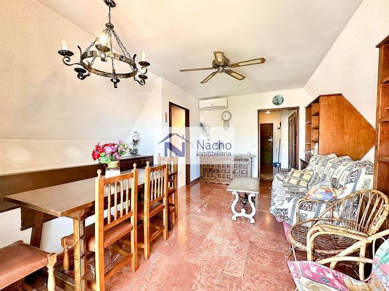 Foto 1 de Pis en venda a calle Almería de 2 habitacions amb terrassa