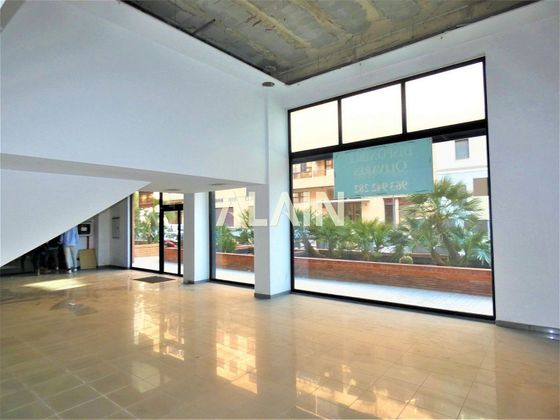 Foto 1 de Alquiler de oficina en Mestalla de 1100 m²