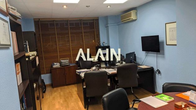 Foto 2 de Oficina en venda a El Pilar amb aire acondicionat