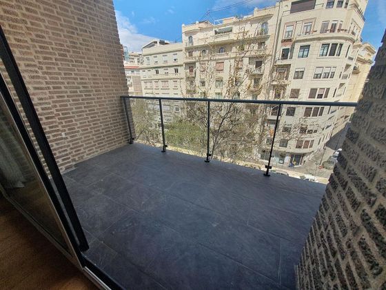 Foto 1 de Alquiler de piso en El Pla del Remei de 4 habitaciones con terraza y aire acondicionado