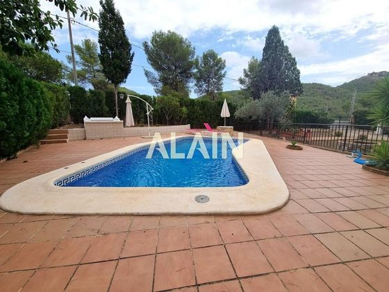Foto 1 de Xalet en venda a Segart de 4 habitacions amb terrassa i piscina