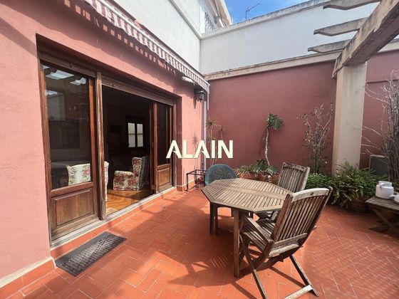 Foto 2 de Àtic en venda a calle D'isabel la Catòlica de 3 habitacions amb terrassa i balcó