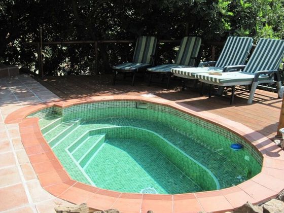 Foto 2 de Casa rural en venta en Canillas de Aceituno de 2 habitaciones con piscina