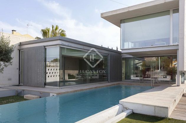Foto 1 de Xalet en venda a Riba-roja de Túria de 4 habitacions amb terrassa i piscina