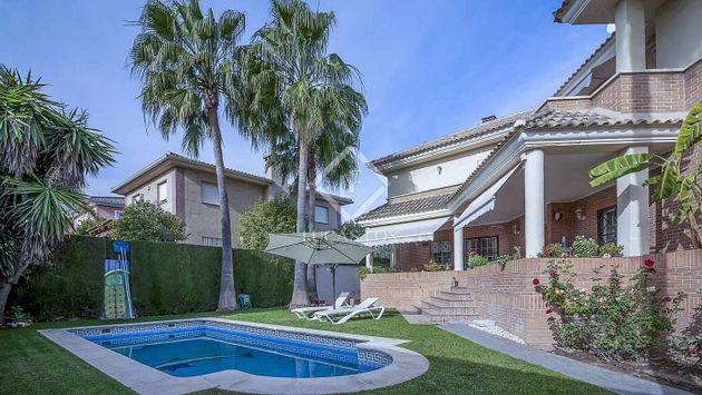 Foto 2 de Casa en lloguer a San Antonio de Benagéber de 3 habitacions amb terrassa i piscina