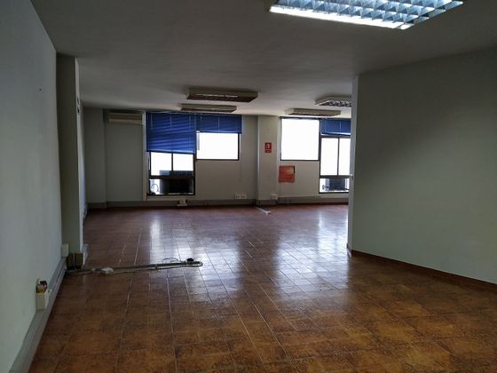 Foto 1 de Oficina en alquiler en calle Huerto de Mas de 270 m²