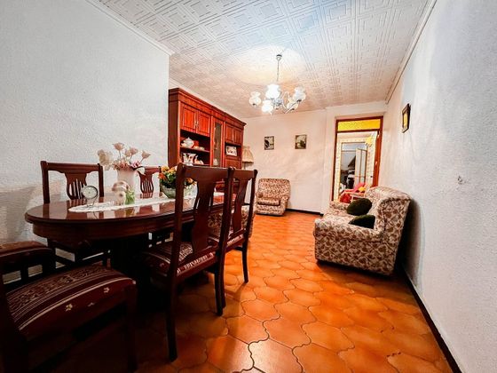 Foto 1 de Casa en venta en Centro - Villarreal de 4 habitaciones con terraza