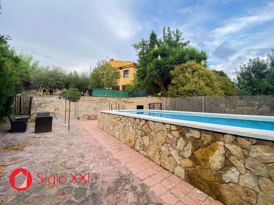 Foto 2 de Venta de chalet en Borriol de 3 habitaciones con terraza y piscina
