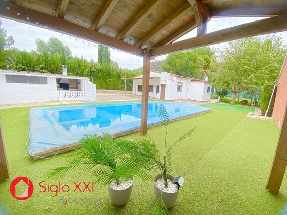 Foto 1 de Chalet en venta en Pobla Tornesa (la) de 3 habitaciones con terraza y piscina