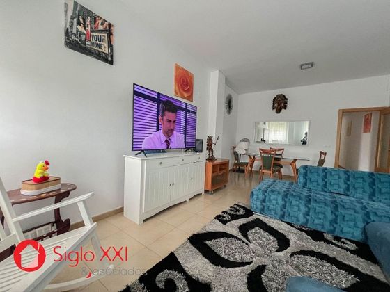 Foto 1 de Pis en venda a Madrigal de 2 habitacions amb terrassa i garatge