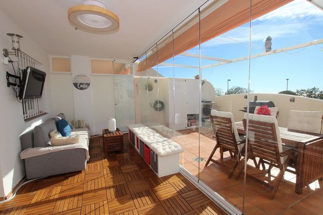 Foto 2 de Venta de piso en Arroyo de la Miel de 2 habitaciones con terraza y piscina