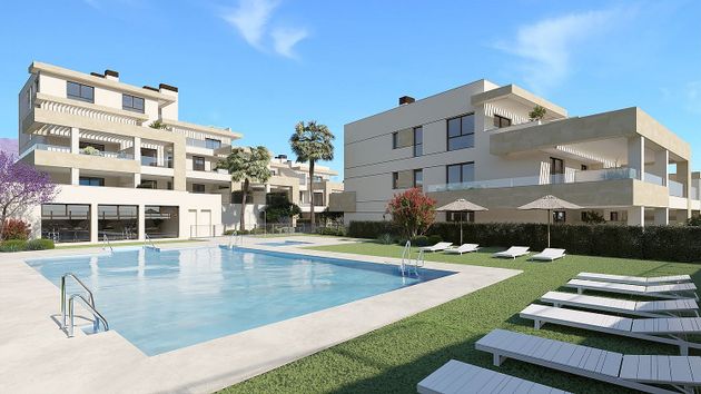 Foto 1 de Pis en venda a calle Arroyo de Enmedio de 3 habitacions amb terrassa i piscina