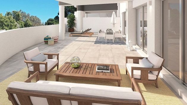 Foto 2 de Venta de piso en Montemar de 3 habitaciones con terraza y piscina