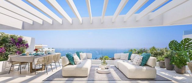 Foto 2 de Ático en venta en La Cala Mijas de 3 habitaciones con terraza y piscina