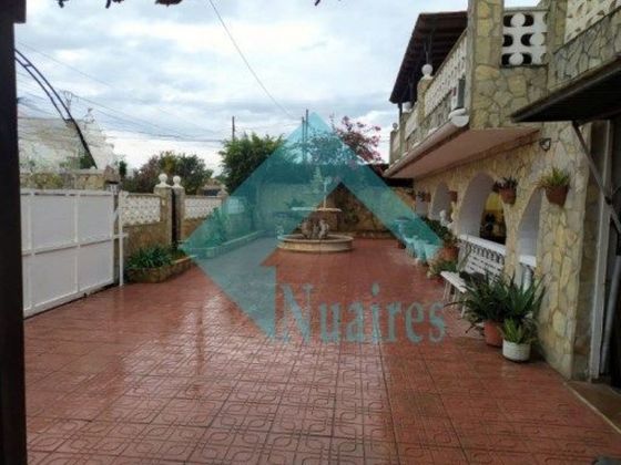 Foto 2 de Chalet en venta en El Grao de 9 habitaciones con terraza y piscina